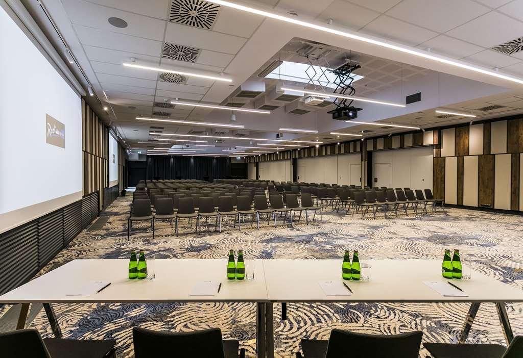 Radisson Blu Hotel. 소포트 시설 사진