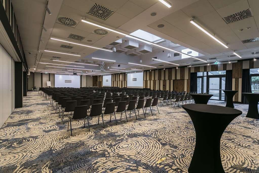 Radisson Blu Hotel. 소포트 시설 사진