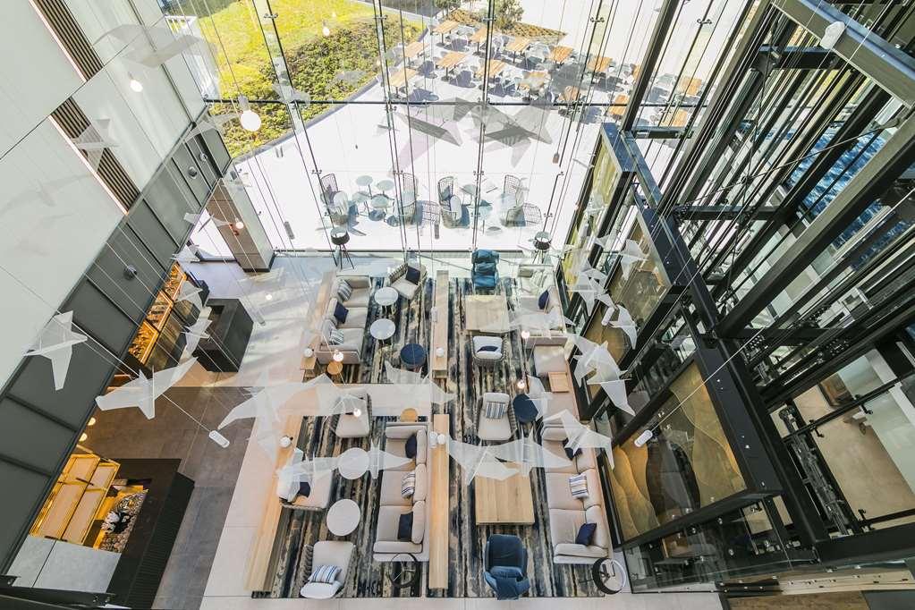 Radisson Blu Hotel. 소포트 내부 사진